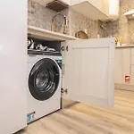 Downtown Amalia Apartment