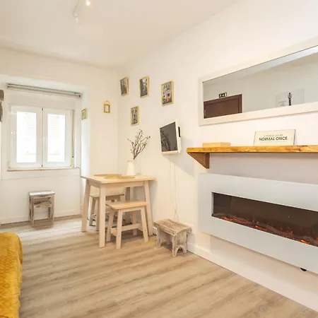 Downtown Amalia * Лиссабон